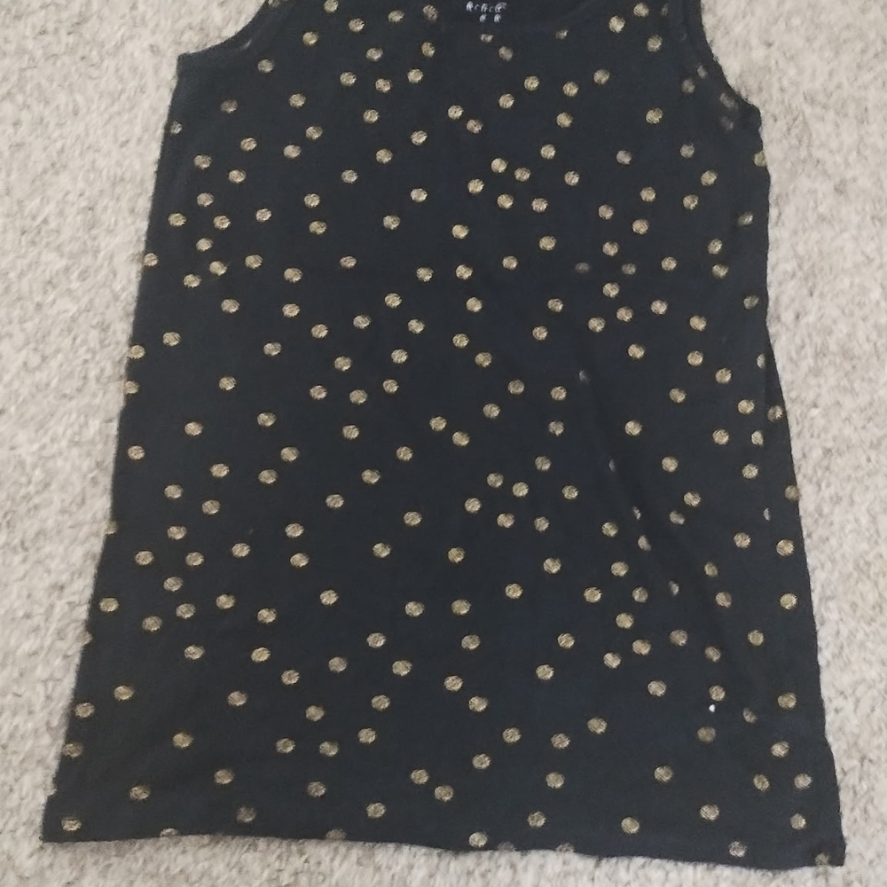 Bundle Of 4 Tank Tops - Picture 8 of 12